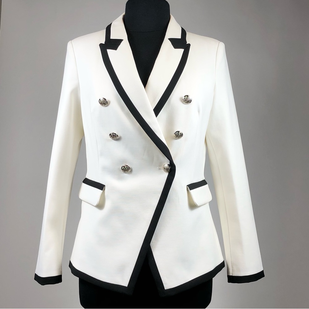 WHBM Studio tuxedo double breasted blazer